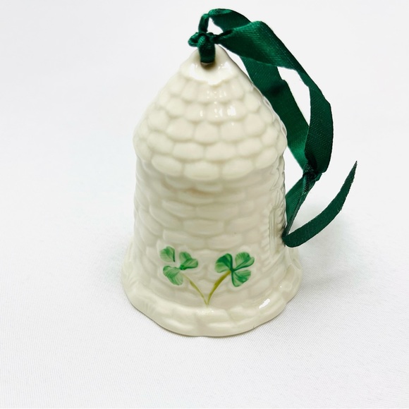 Vintage Belleek 2nd Edition Irish Round Tower Ornament - Picture 3 of 9
